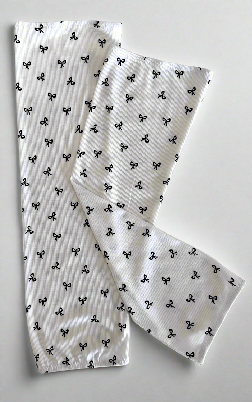 Alice Leg Warmers in White